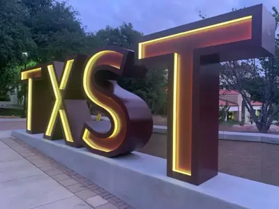 Monument Sign Photo